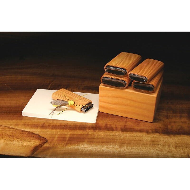Hopper Wing Cutter - Foam & Bodies - Fly Fish Food