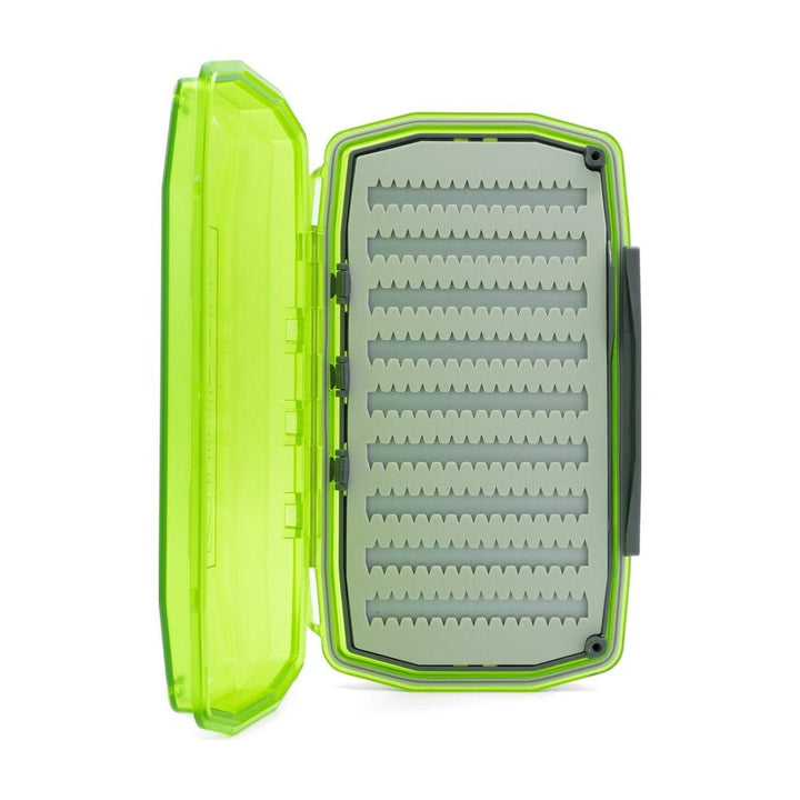 Umpqua - UPG Silicone Waterproof Essential - Large - Hot Green - Fly Boxes - Fly Fish Food