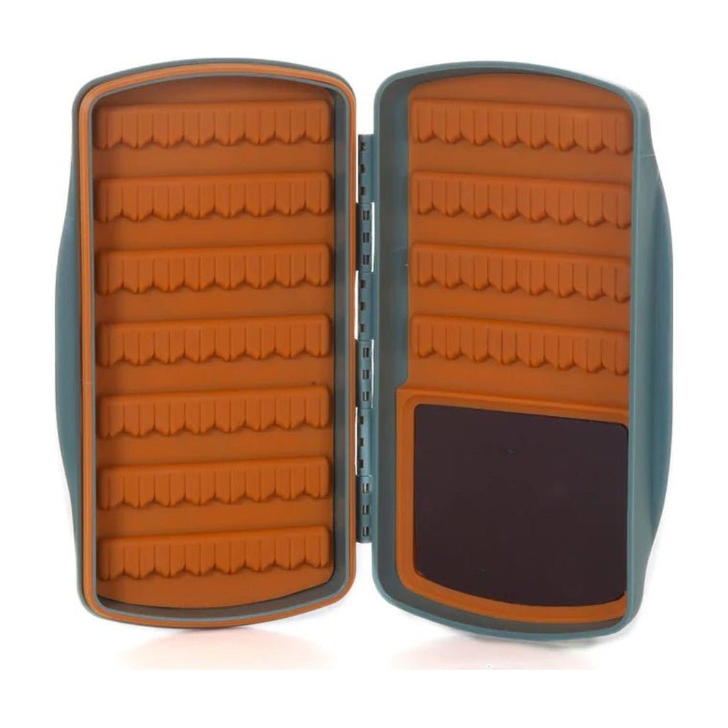 Tacky Pescador Fly Box MagPad - Medium - Smoke Grey - Fly Boxes - Fly Fish Food