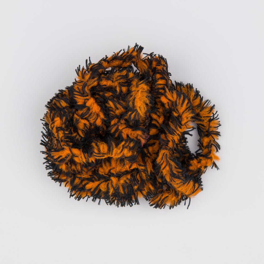 MC Egg - It Dennis the Menace - Chenille - Fly Fish Food