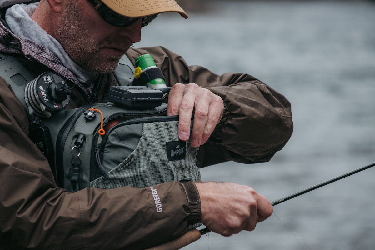 Umpqua Swiftlink Overlook Chest Pack - Sage - Packs & Bags - Fly Fish Food