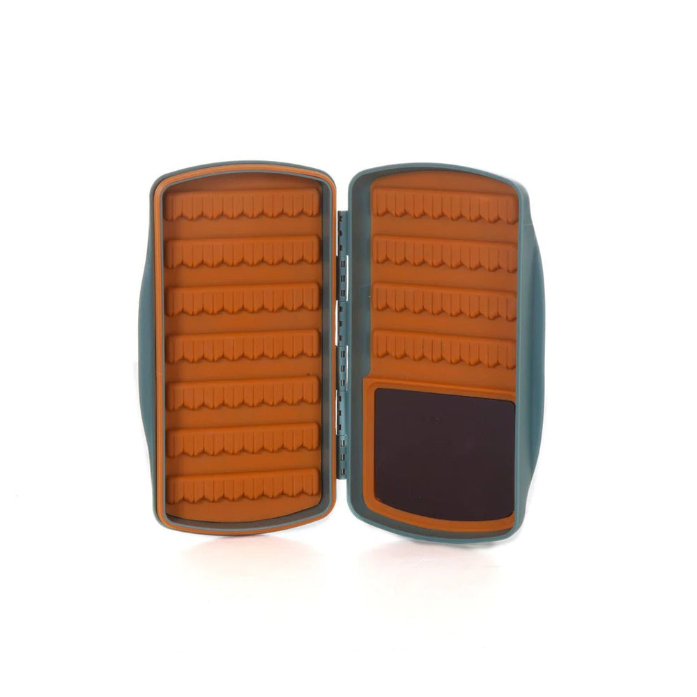 Tacky Pescador Fly Box MagPad - Medium - Smoke Grey - Fly Boxes - Fly Fish Food