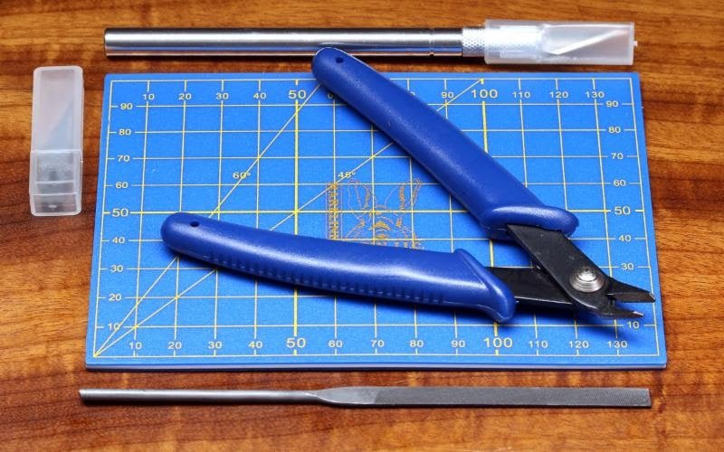 Cutting Board with Tool Set - Fly Tying Accessories - Fly Fish Food